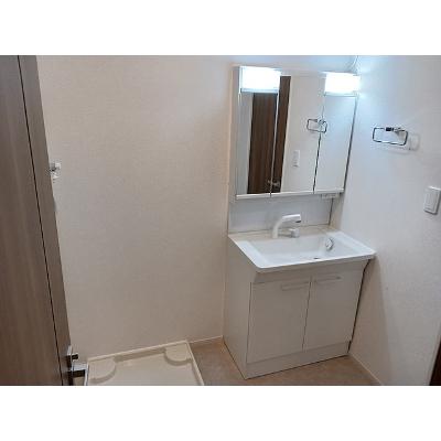 アグリヒルズ　Ｒ 201【管理NO：1-028372702-02010】 ★家具家電は申し込み後に搬入しますの物件画像