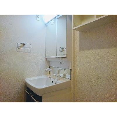 コータコート 305【管理NO：1-021288601-03040】 ★家具家電は申し込み後に搬入します 2026年08月下旬入居可能の物件画像