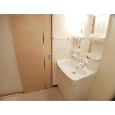 ベルオーブＷ 203【管理NO：1-015693902-02030】 ★家具家電は申し込み後に搬入します★の物件画像