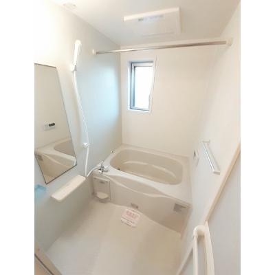 グレイスコート本草園　Ⅱ 102【管理NO：1-018472602-01020】 ★家具家電は申し込み後に搬入します★の物件画像