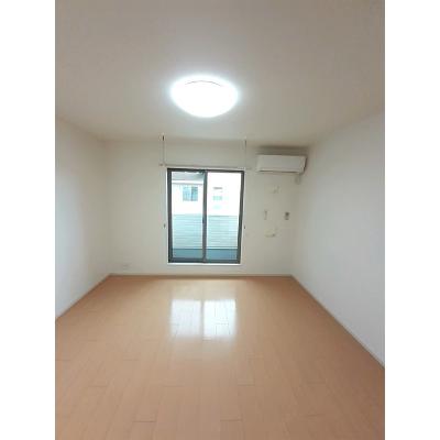 ブリーゼ　Ⅱ 201【管理NO：1-021004701-02010】 ★家具家電は申し込み後に搬入しますの物件画像