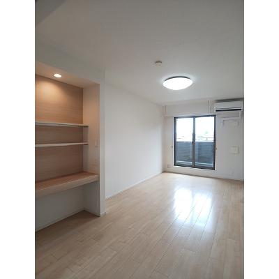 ココ・イーリス 203【管理NO：1-021866401-02030】 ★家具家電は申し込み後に搬入します 2026年07月中旬入居可能の物件画像