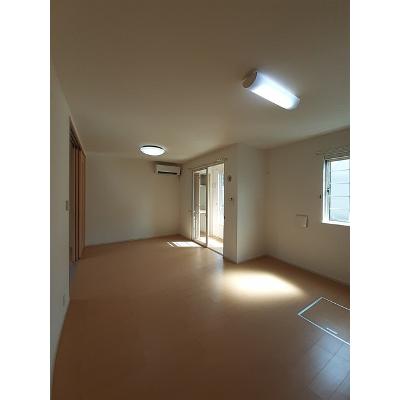 シュエット 103【管理NO：1-020177201-01030】 ★家具家電は申し込み後に搬入します★の物件画像