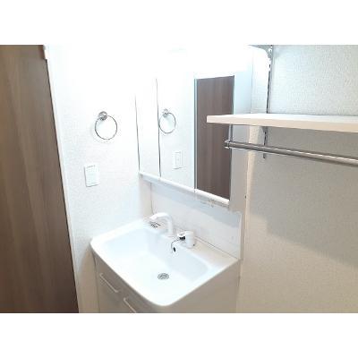 クロワール 102【管理NO：1-027352001-01020】 ★家具家電は申し込み後に搬入します 2026年09月中旬入居可能の物件画像