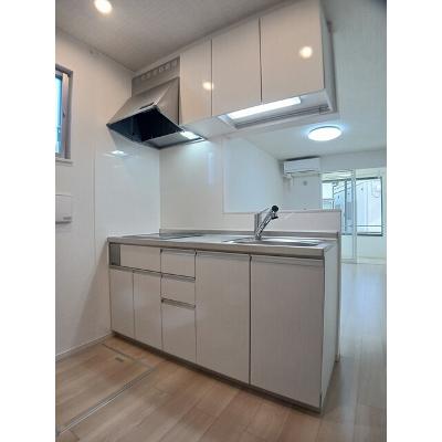 カリーナ　ルナ 101【管理NO：1-028007901-01010】 ★家具家電は申し込み後に搬入します★の物件画像