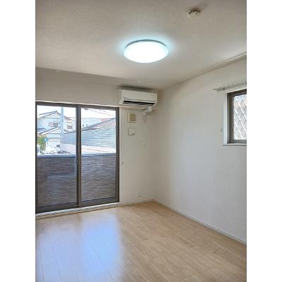 ルイール佐鳴台 101【管理NO：1-024033301-01010】 ★家具家電は申し込み後に搬入します★の物件画像