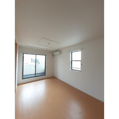 エトワール 201【管理NO：1-019631801-02010】 ★家具家電は申し込み後に搬入します 2026年08月下旬入居可能の物件画像