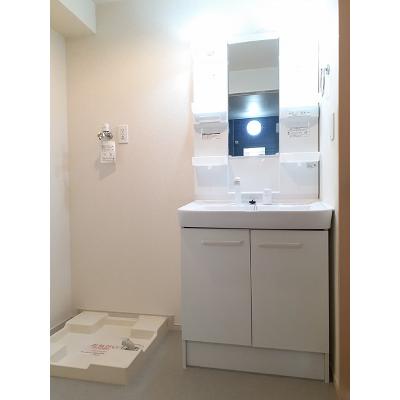 エトワール 201【管理NO：1-019631801-02010】 ★家具家電は申し込み後に搬入します 2026年08月下旬入居可能の物件画像