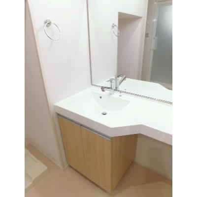 グランディアス．Ⅵ 101【管理NO：1-022336502-01010】 ★家具家電は申し込み後に搬入しますの物件画像