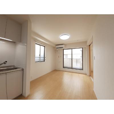 エトワール南 201【管理NO：1-025181801-02010】 ★家具家電は申し込み後に搬入します★ ★2026年08月下旬入居可能★の物件画像