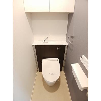 エアリーガーデン 105【管理NO：1-027204401-01050】 ★家具家電は申し込み後に搬入します★の物件画像