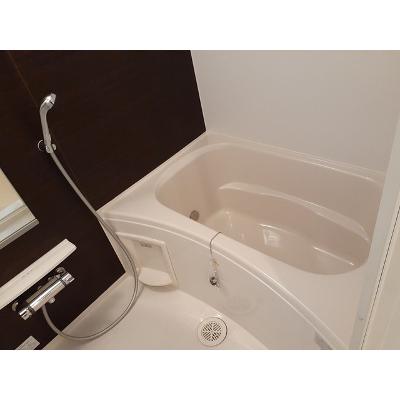 ベラルーチェ 303【管理NO：1-023493301-03030】 ★家具家電は申し込み後に搬入します 2026年07月中旬入居可能の物件画像