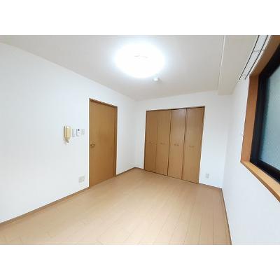 ドゥジエ－ム　シマ 301【管理NO：1-011417301-03010】 ★家具家電は申し込み後に搬入します 2026年08月上旬入居可能の物件画像
