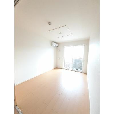 ネクスピア　日根野 105【管理NO：1-019634601-01040】 ★家具家電は申し込み後に搬入します★の物件画像