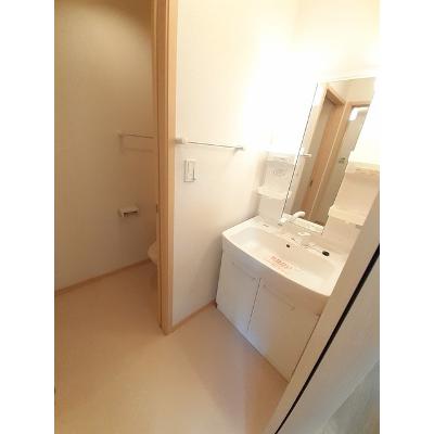 アル・カン・シェルⅡＢ 101【管理NO：1-016007702-01010】 ★家具家電は申し込み後に搬入しますの物件画像