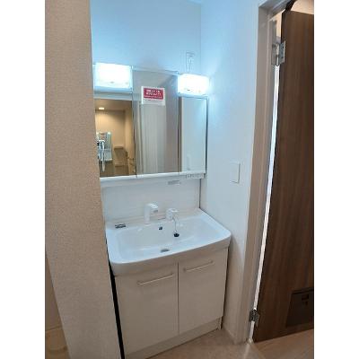 ドエル　リバーパレス 202【管理NO：1-028605501-02020】 ★家具家電は申し込み後に搬入します 2026年08月上旬入居可能の物件画像