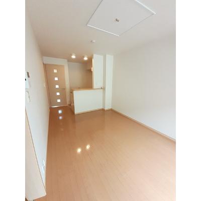 カーサ　スウィート 102【管理NO：1-015191801-01020】 ★家具家電は申し込み後に搬入しますの物件画像