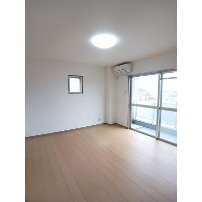 リードハイツ 401【管理NO：1-099461501-04010】 ★家具家電は申し込み後に搬入しますの物件画像