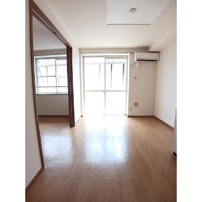 エーデルハウス　ローゼ 203【管理NO：1-007525001-02030】 ★家具家電は申し込み後に搬入します★の物件画像