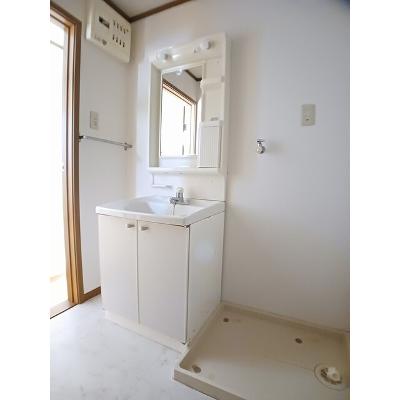 エクセルシャトーＢ 103【管理NO：1-010228701-01030】 ★家具家電は申し込み後に搬入します★の物件画像