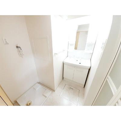 エスカーザ 302【管理NO：1-020246602-03020】 ★家具家電は申し込み後に搬入します★の物件画像