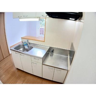 カレントハウス 205【管理NO：1-013831201-02040】 ★家具家電は申し込み後に搬入します★の物件画像