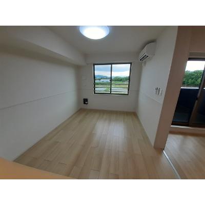 ソレイユ須恵 202【管理NO：1-025709801-02020】 ★家具家電は申し込み後に搬入します 2026年07月下旬入居可能の物件画像
