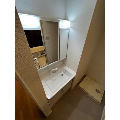 リレア２ 102【管理NO：1-026409202-01020】 ★家具家電は申し込み後に搬入しますの物件画像