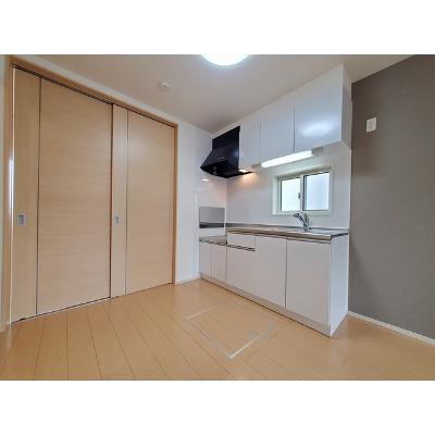 キャッスルライフⅣ 104【管理NO：1-020053401-01040】 ★家具家電は申し込み後に搬入します★の物件画像