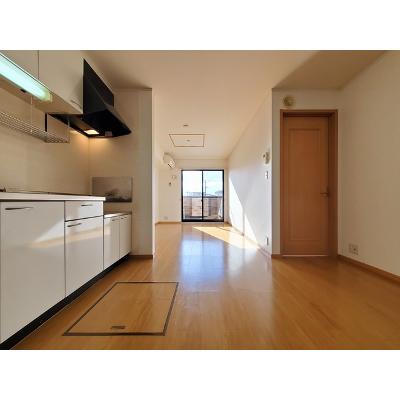 ヴィアーレⅡ 102【管理NO：1-014313002-01020】 ★家具家電は申し込み後に搬入します★の物件画像