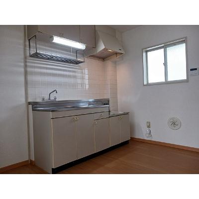 カサグランデ宍戸Ａ 202【管理NO：1-005165501-02020】 ★家具家電は申し込み後に搬入します★の物件画像