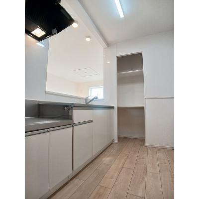ＳＩＤＥ２ 205【管理NO：1-021766401-02050】 ★家具家電は申し込み後に搬入します 2026年09月上旬入居可能の物件画像
