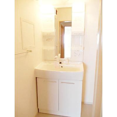 ラフィネⅠ 203【管理NO：1-017829101-02030】 ★家具家電は申し込み後に搬入します★ ★2026年08月下旬入居可能★の物件画像