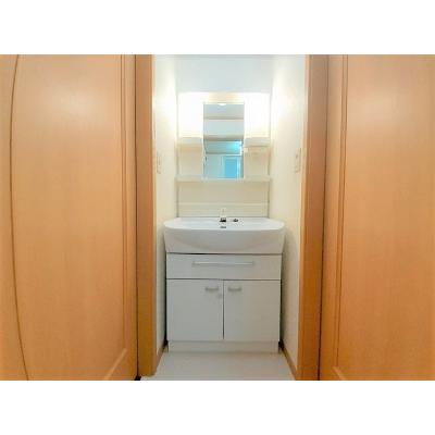 アカシヤⅠ 103【管理NO：1-013088501-01030】 ★家具家電は申し込み後に搬入します★の物件画像