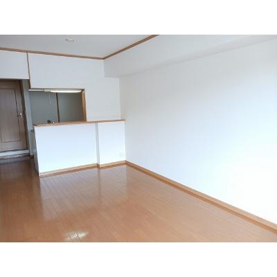 イズミティ・ヒルズ　弐番館 203【管理NO：1-012689002-02030】 ★家具家電は申し込み後に搬入します★の物件画像