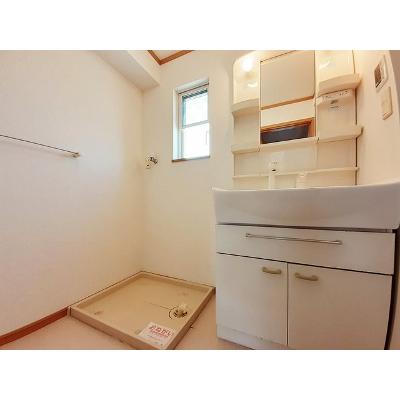 イズミティ・ヒルズ　弐番館 203【管理NO：1-012689002-02030】 ★家具家電は申し込み後に搬入します★の物件画像