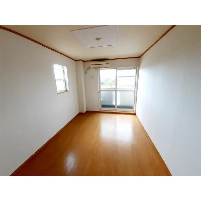 シュティル 201【管理NO：1-013136001-02010】 ★家具家電は申し込み後に搬入します 2026年08月上旬入居可能の物件画像