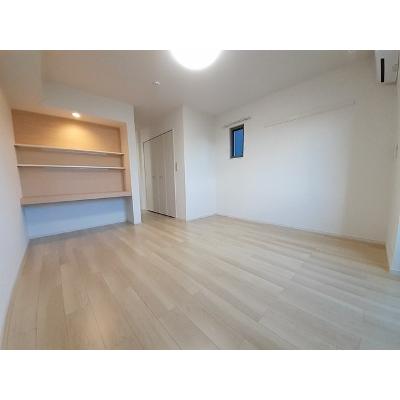 コンバージェント　西町 101【管理NO：1-025935601-01010】 ★家具家電は申し込み後に搬入します★の物件画像