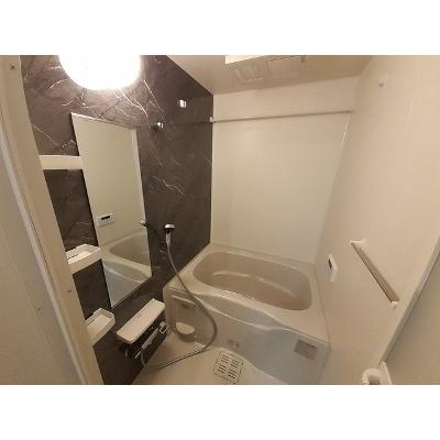 コンバージェント　西町 101【管理NO：1-025935601-01010】 ★家具家電は申し込み後に搬入します★の物件画像