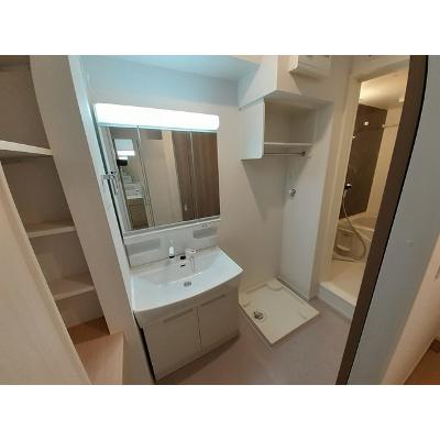 コンバージェント　西町 101【管理NO：1-025935601-01010】 ★家具家電は申し込み後に搬入します★の物件画像
