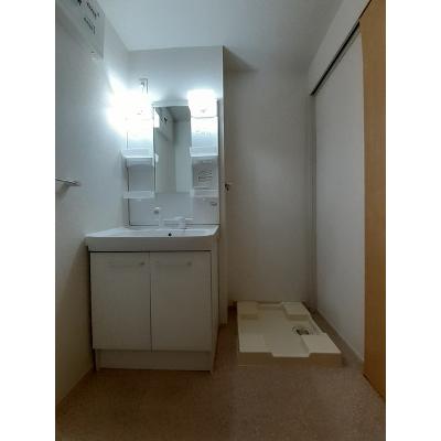 ラ　ルーチェ 204【管理NO：1-019622801-02040】 ★家具家電は申し込み後に搬入します 2026年07月中旬入居可能の物件画像