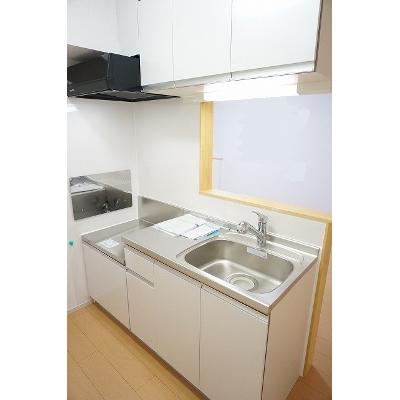 エターナル　シーズン 102【管理NO：1-018232801-01020】 ★家具家電は申し込み後に搬入します 2026年08月下旬入居可能の物件画像