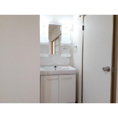 ファンタジアⅠ 204【管理NO：1-006691301-02040】 ★家具家電は申し込み後に搬入します 2026年08月中旬入居可能の物件画像