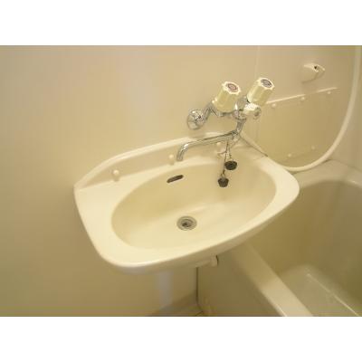 エルディム笹島 204【管理NO：1-004042201-02040】 ★家具家電は申し込み後に搬入します 2026年08月上旬入居可能の物件画像