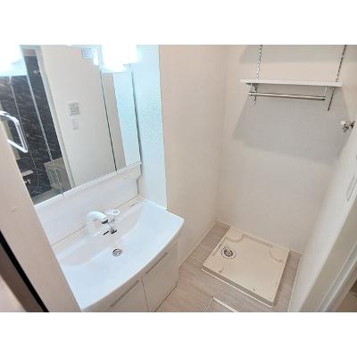 シエル　エトワール　Ⅱ 201【管理NO：1-028773802-02010】 ★家具家電は申し込み後に搬入します★の物件画像