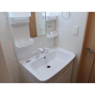 リズィエールⅠ 201【管理NO：1-019353601-02010】 ★家具家電は申し込み後に搬入します★の物件画像