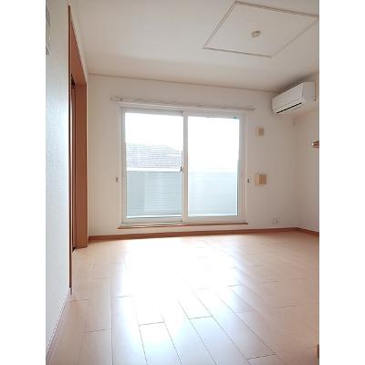 アンソレイエ　Ⅴ 202【管理NO：1-014443201-02020】 ★家具家電は申し込み後に搬入しますの物件画像