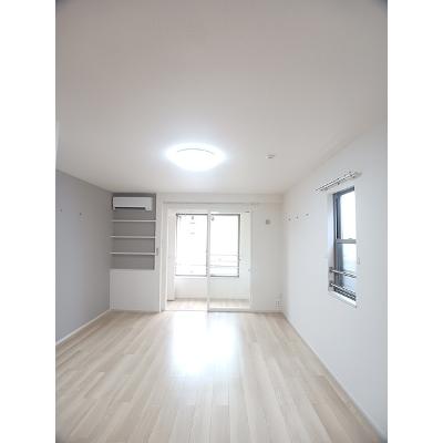ルーエ西本成寺Ⅲ 205【管理NO：1-026907903-02050】 ★家具家電は申し込み後に搬入しますの物件画像