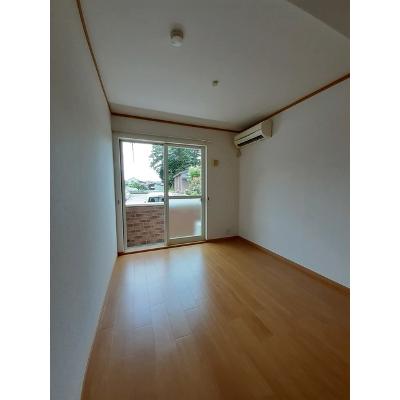 フィオレンテⅡ 101【管理NO：1-013307902-01010】 ★家具家電は申し込み後に搬入します 2026年07月下旬入居可能の物件画像
