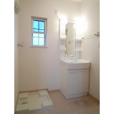 ラフレシール 203【管理NO：1-016009801-02030】 ★家具家電は申し込み後に搬入しますの物件画像